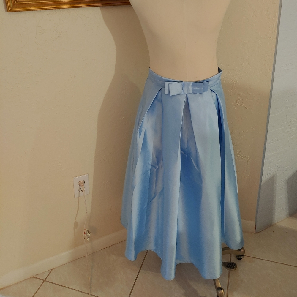 Formal maxi satin skirt